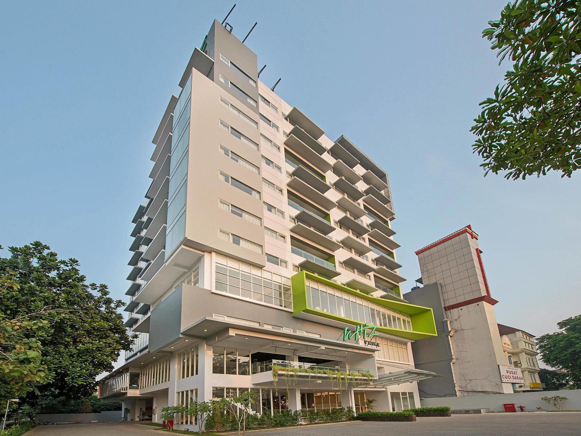 Whiz Prime Hotel Pajajaran Bogor Eksteriør bilde