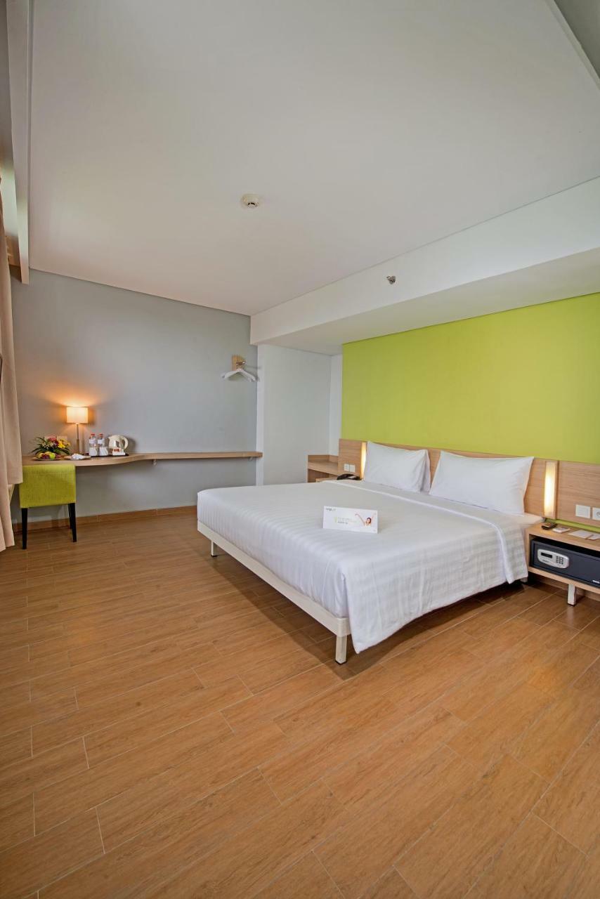 Whiz Prime Hotel Pajajaran Bogor Eksteriør bilde