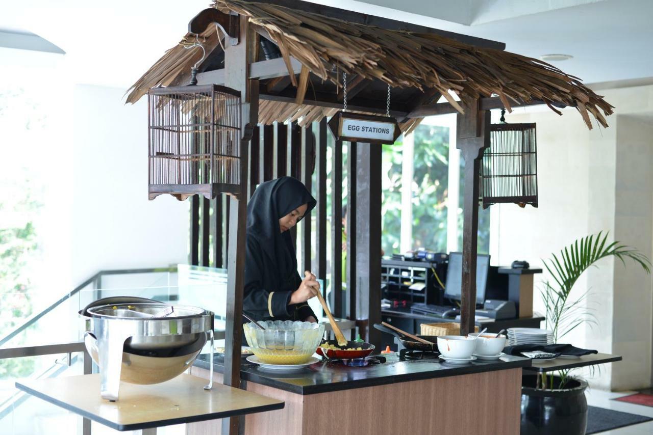 Whiz Prime Hotel Pajajaran Bogor Eksteriør bilde